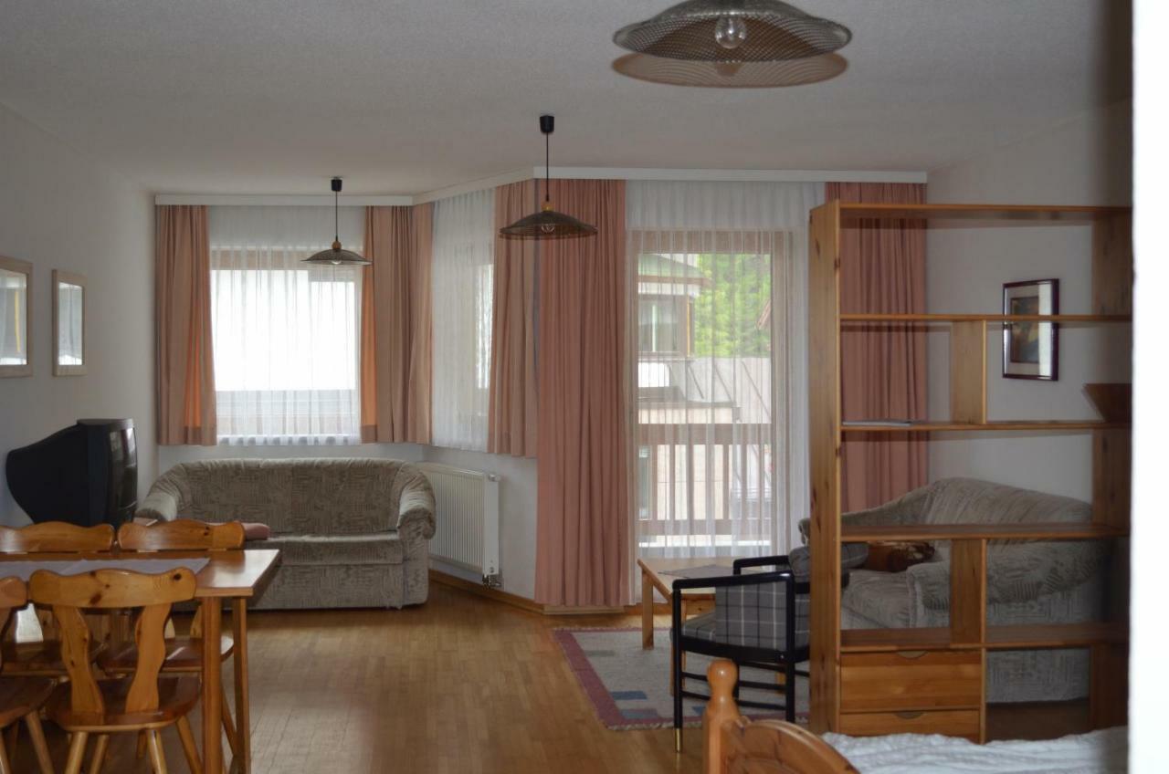 Haus Sportiv Lägenhet Sölden Exteriör bild